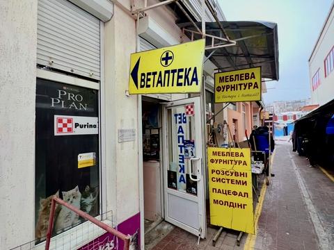 комерційна за адресою Свободи вул., 11/1а