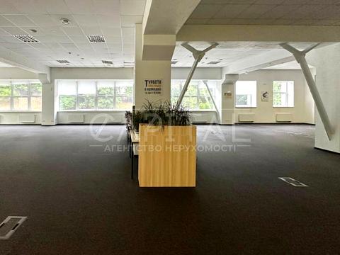 комерційна за адресою Охтирська вул., 7