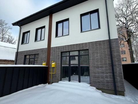 будинок за адресою Академіка Ромоданова вул. (Льва Толстого)