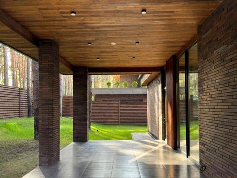 будинок за адресою Озерна, 34б