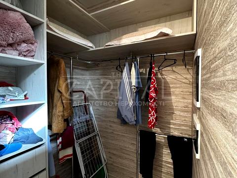 будинок за адресою Євгена Коновальця вул., 49