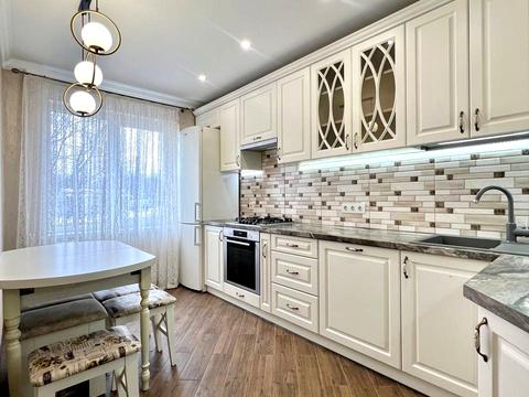 квартира по адресу Стрыйская ул., 204