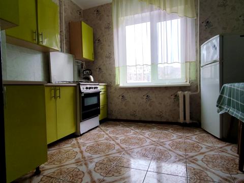 квартира за адресою Євгена Чикаленка вул., 60/2