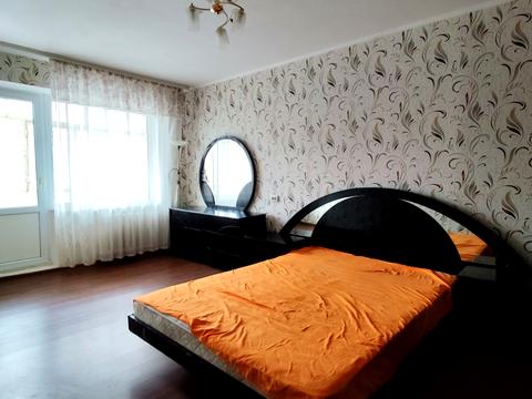 квартира за адресою Євгена Чикаленка вул., 60/2