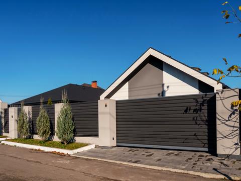 будинок за адресою Сонячна, 10