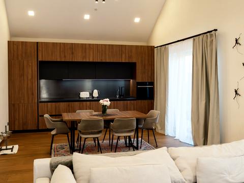 будинок за адресою Сонячна, 10