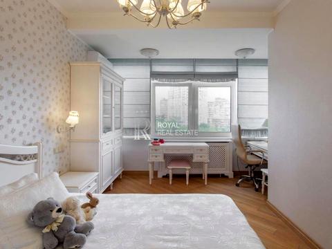 квартира по адресу Леси Украинки бульв., 7-Б