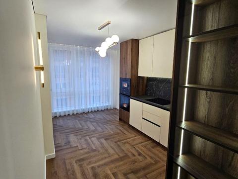 квартира за адресою Романа Левицького вул., 4