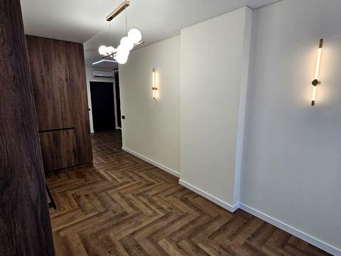 квартира за адресою Романа Левицького вул., 4