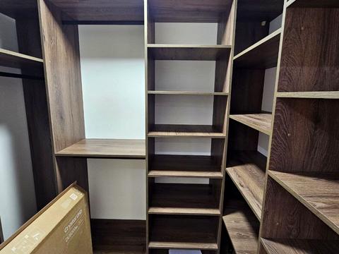 квартира за адресою Романа Левицького вул., 4