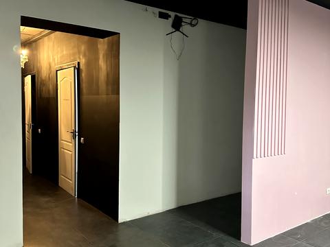 комерційна за адресою Братська вул., 24