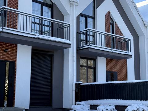 дом по адресу 11-я линия ул.