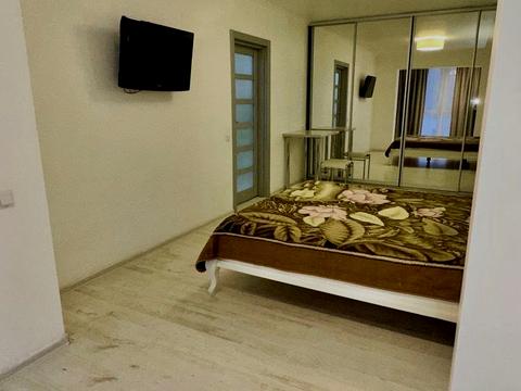 квартира за адресою Володимира Івасюка просп. (Героїв Сталінграду), 28