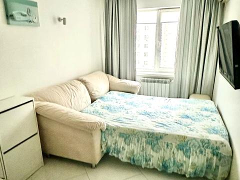 квартира за адресою Володимира Івасюка просп. (Героїв Сталінграду), 28