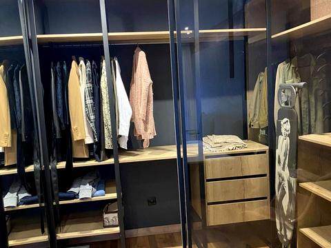 квартира за адресою В'ячеслава Чорновола просп. (), 16б