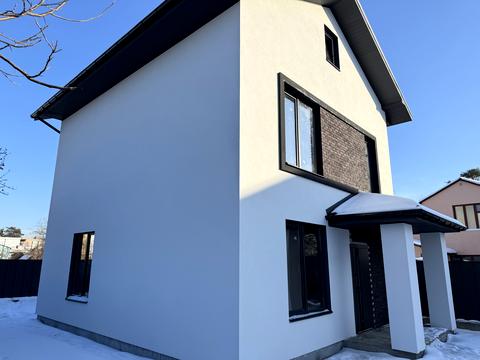 дом по адресу Українська ул.