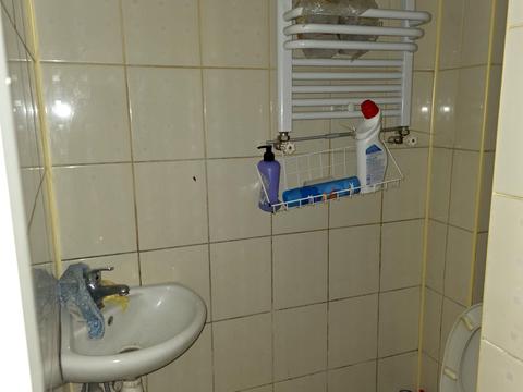 комерційна за адресою Лук'яна Кобилиці вул., 49