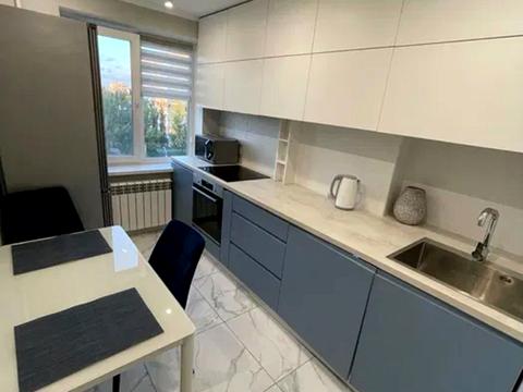 квартира за адресою Калинова вул., 75