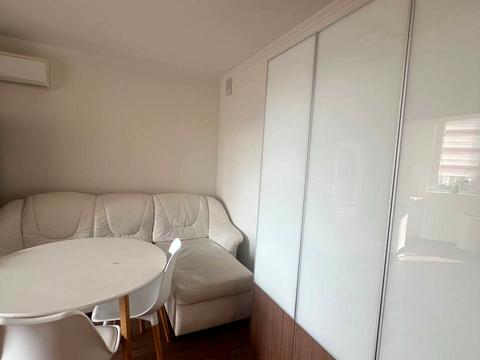 квартира за адресою Драгоманова вул., 12-А