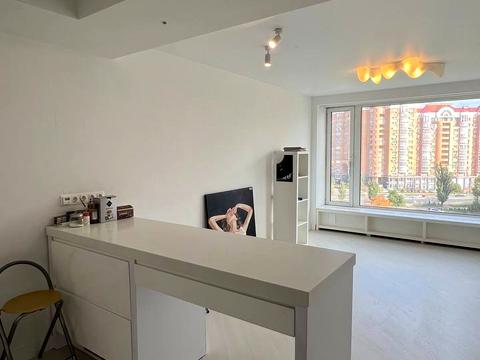 квартира за адресою Володимира Івасюка просп. (Героїв Сталінграду), 9-А