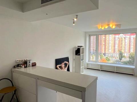 квартира за адресою Володимира Івасюка просп. (Героїв Сталінграду), 9-А