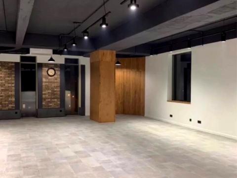 комерційна за адресою Мечникова вул., 19