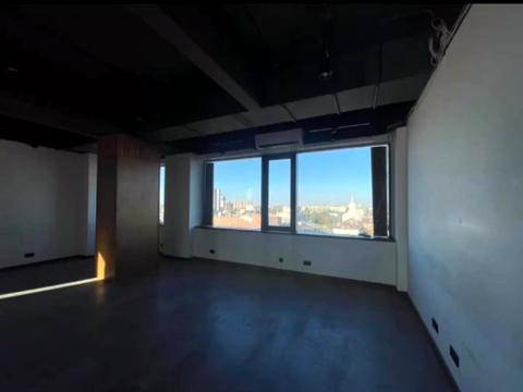 комерційна за адресою Мечникова вул., 19