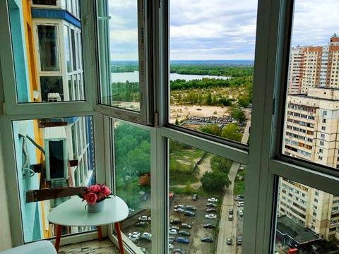 квартира за адресою Вишняківська вул., 2