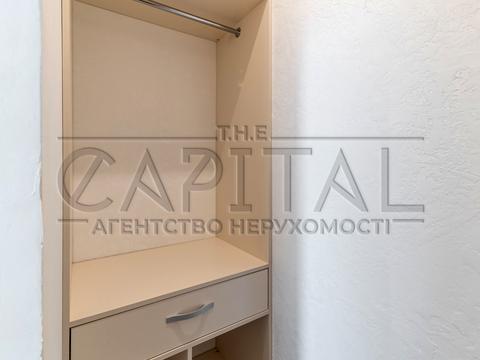 квартира за адресою Андрія Верхогляда вул. (Михайла Драгомирова), 14-А