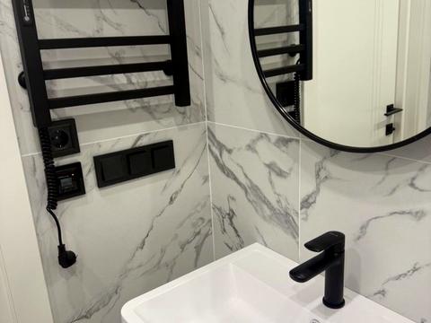 квартира за адресою Салютна вул., 2к8