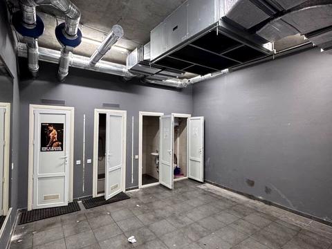 коммерческая по адресу Евгения Коновальца ул. (Щорса), 36-Е