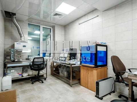 комерційна за адресою Вокзальна вул., 15