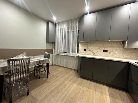 квартира за адресою Шкільна вул., 6