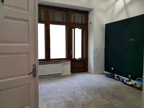 коммерческая по адресу Нижанковского ул., 2/4