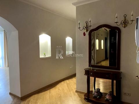 квартира за адресою Старонаводницька вул., 4-А