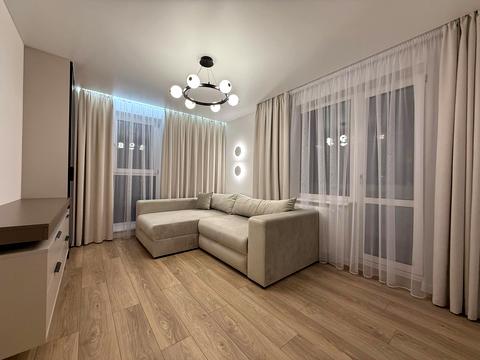 квартира за адресою Степана Бандери просп., 36