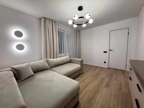 квартира за адресою Степана Бандери просп., 36