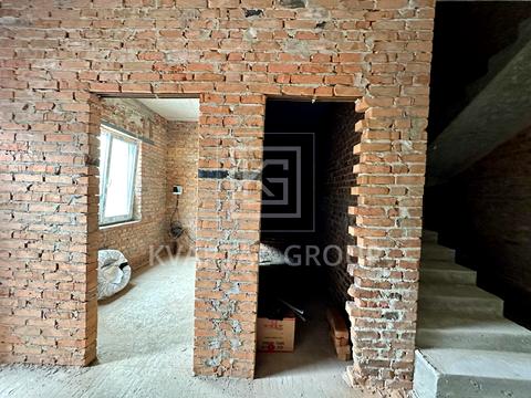 будинок за адресою Молодіжна