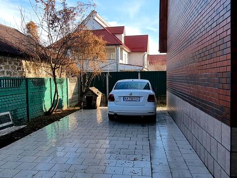 будинок за адресою Отця Анатолія Жураковського вул. (Радянська), 17А
