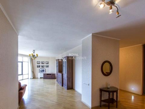 квартира за адресою Велика Васильківська вул. (Червоноармійська), 72