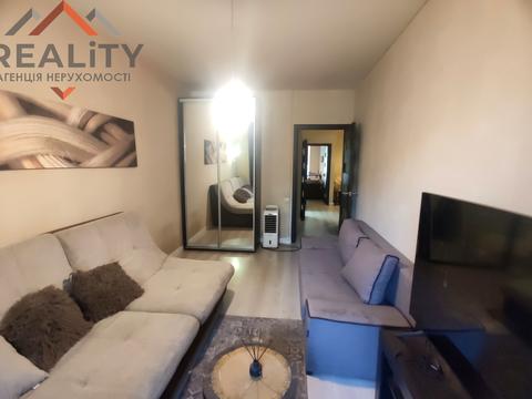 квартира за адресою Левка Лук'яненка вул. (Василя Жуковського), 16, 18, 20, 24