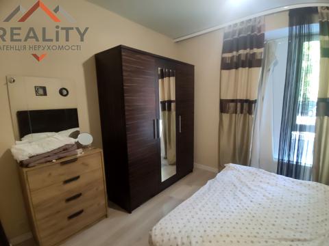 квартира за адресою Левка Лук'яненка вул. (Василя Жуковського), 16, 18, 20, 24