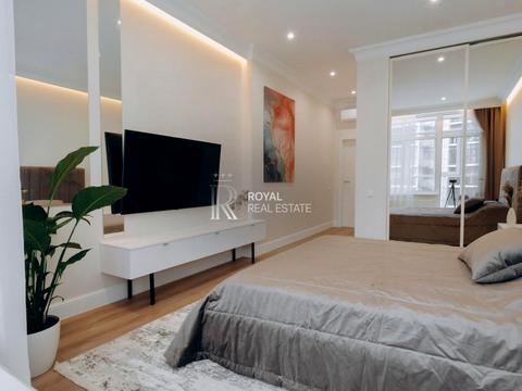 квартира за адресою Андрія Верхогляда вул. (Михайла Драгомирова), 15-Б