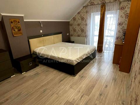 будинок за адресою Лобановського