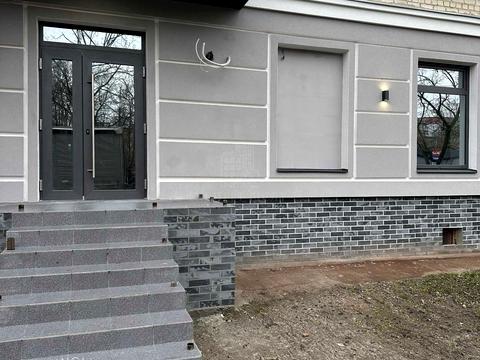 комерційна за адресою Левка Лук'яненка просп. (Рокоссовського), 6