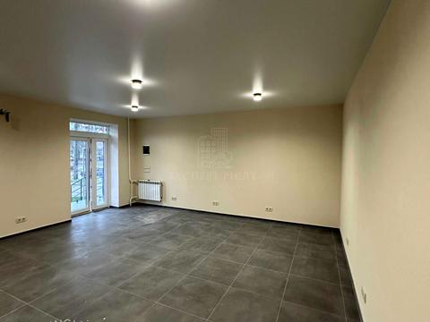 комерційна за адресою Левка Лук'яненка просп. (Рокоссовського), 6