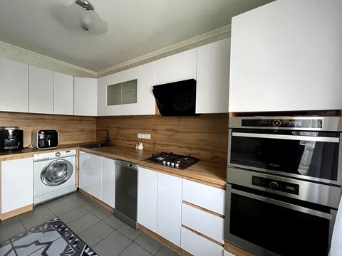 квартира по адресу Кобзарская ул. (Пухова), 35