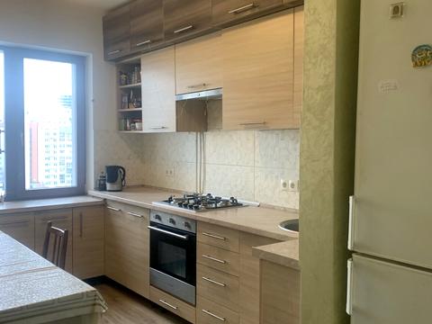 квартира по адресу Миколайчука ул., 16