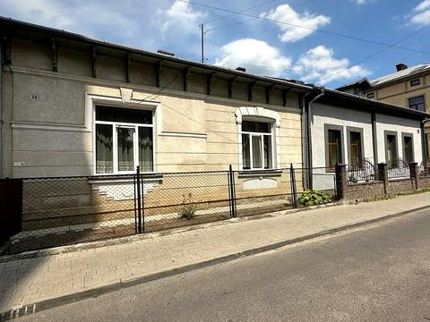 дом по адресу Степана Бандеры ул., 36