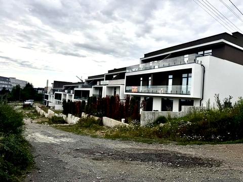 квартира за адресою Провулок Вербний, 8